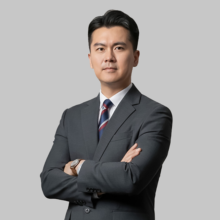 경찰 경력 김동완변호사